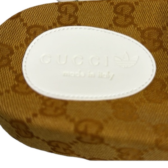GUCCI NWT TAN BROWN WHITE MEN’S ADIDAS SLIDE SANDALS SIZE 11 MADE IN ITALY - Picture 3 of 11